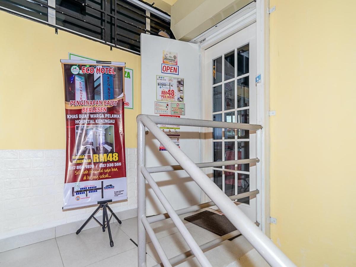 Spot On 90042 One Plaza Eco Hotel Keningau Eksteriør billede